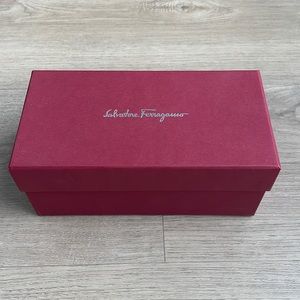 FERRAGAMO SUNGLASS BOX